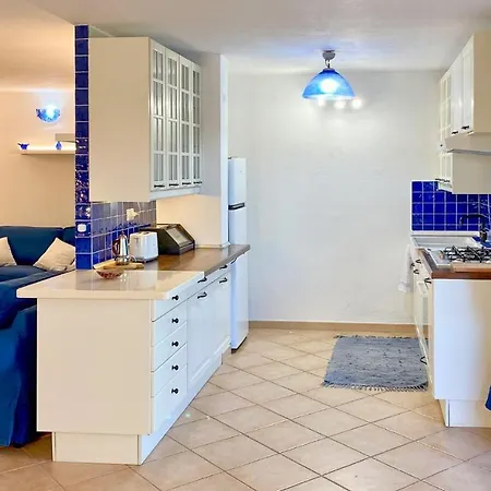 Semesterbostad Oleandri Santa Teresa Gallura