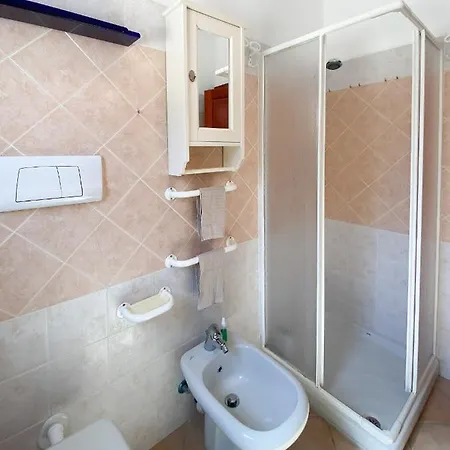 Semesterbostad Oleandri