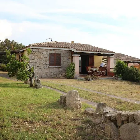 Semesterbostad Oleandri *